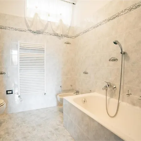 Appartement Live In - 2 Private With Bathroom And Wi-fi *