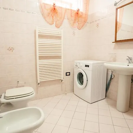 Live In - 2 Private With Bathroom And Wi-fi Appartement Camogli