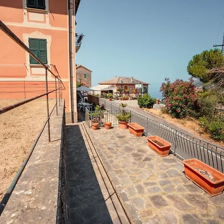 Apartment Live In - 2 Private With Bathroom And Wi-fi