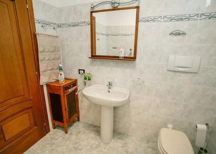 Apartmán Live In - 2 Private With Bathroom And Wi-fi Camogli